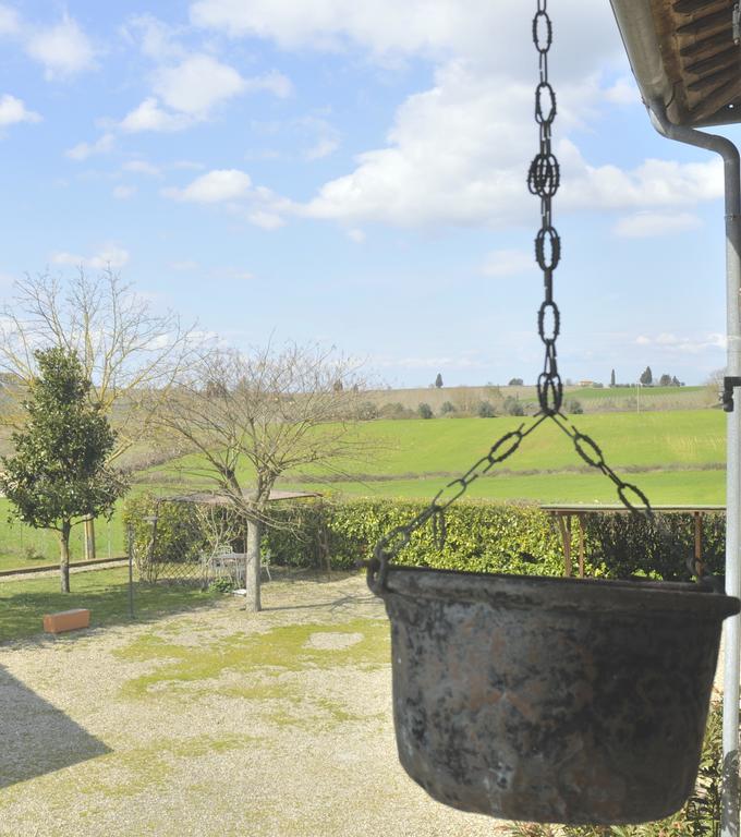 Podere Lornanino Bed & Breakfast Monteriggioni Exterior foto