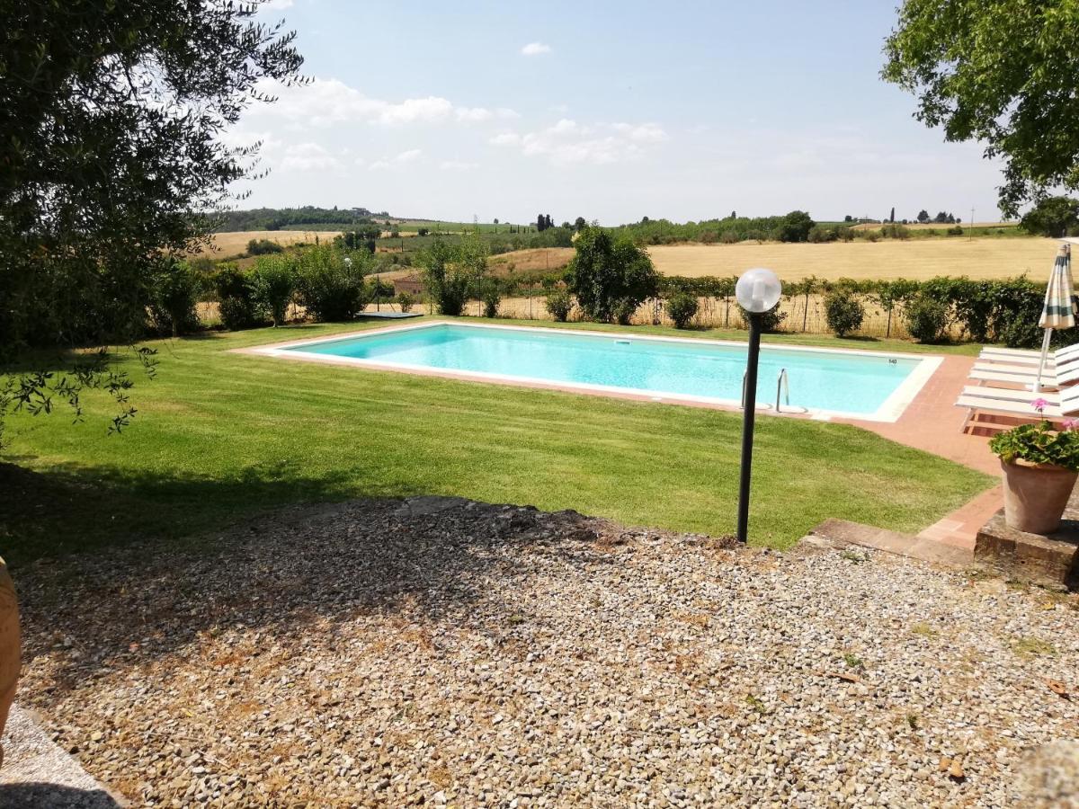 Podere Lornanino Bed & Breakfast Monteriggioni Exterior foto